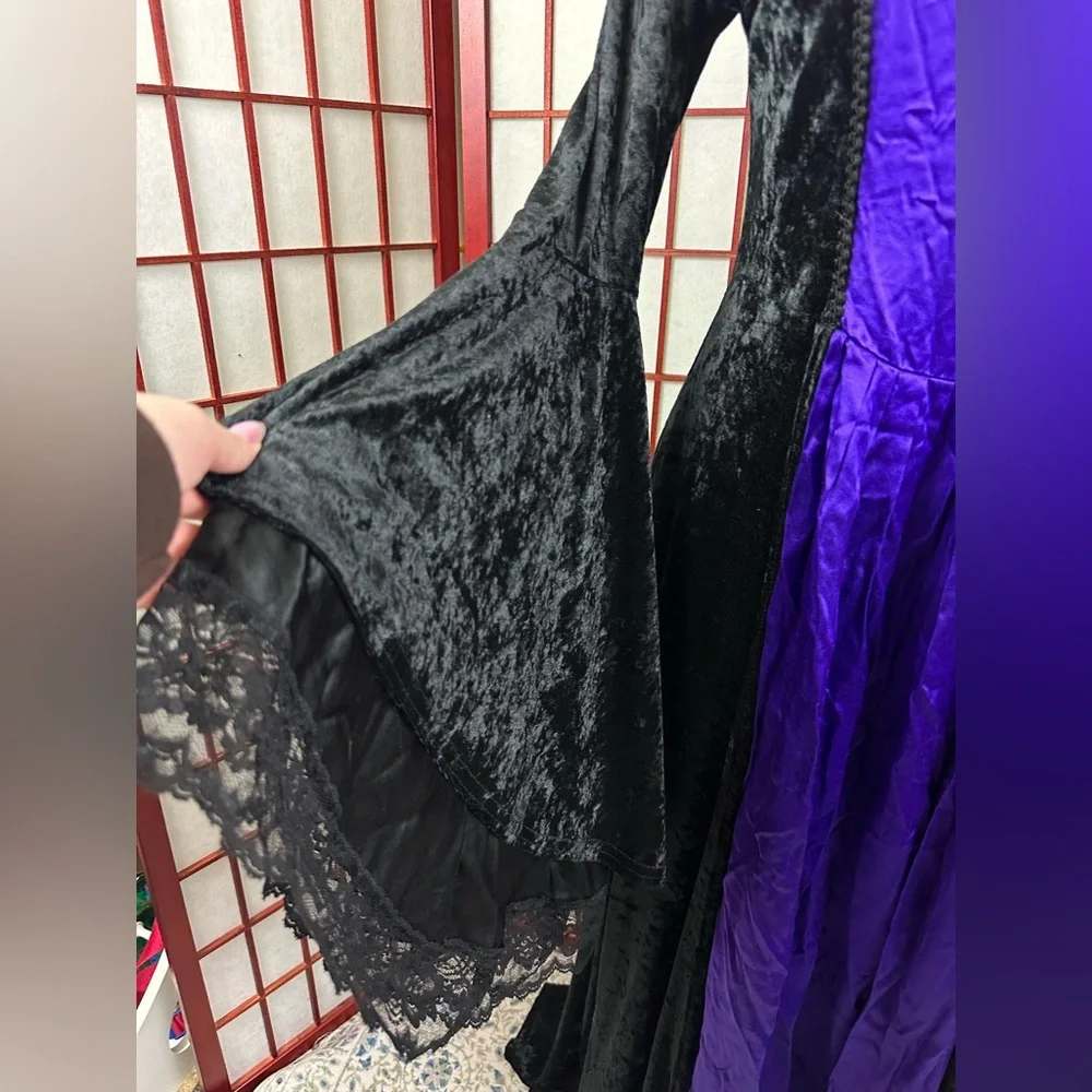 Vintage Lip Service Purple Black Velvet Gothic Renaissance Vampy Maxi Dress - Picture 3 of 10